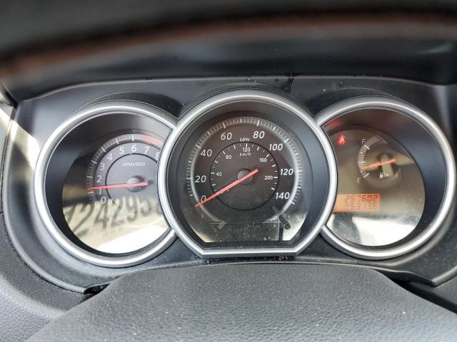 3N1BC1CP2BL497382 - 2011 NISSAN VERSA S SILVER photo 9