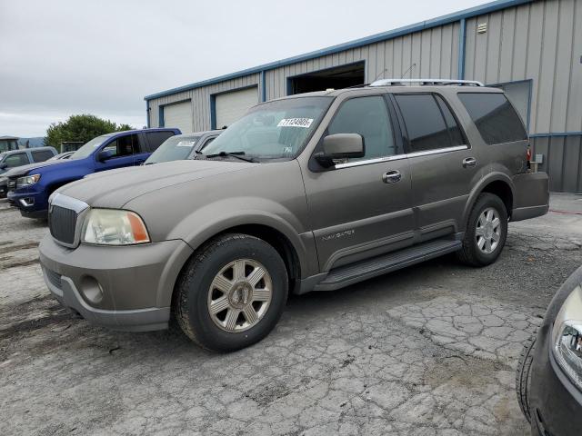 2004 LINCOLN NAVIGATOR, 