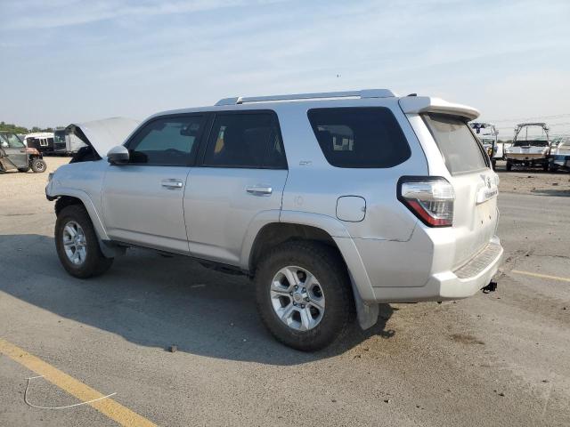 JTEBU5JR6J5534448 - 2018 TOYOTA 4RUNNER SR5/SR5 PREMIUM Gümüş foto 2