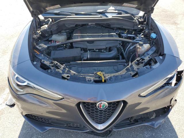 ZASFAKNN1J7B70035 - 2018 ALFA ROMEO STELVIO TI SPORT GRAY photo 11