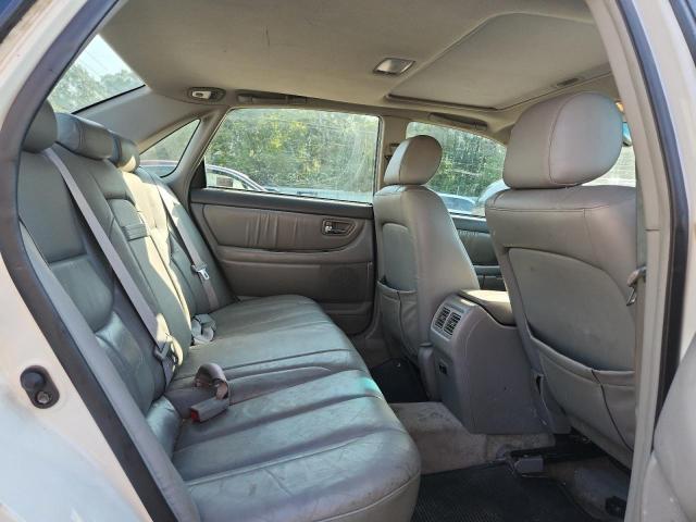 4T1BF28B62U243005 - 2002 TOYOTA AVALON XL WHITE photo 10
