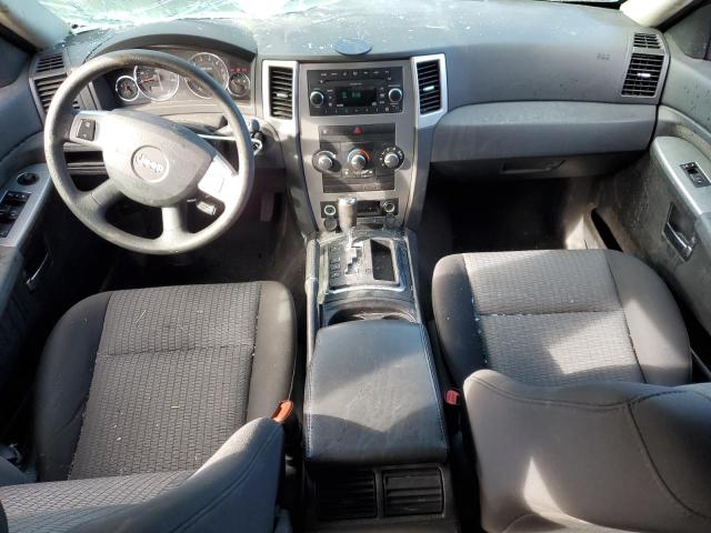 1J8GR48K99C520963 - 2009 JEEP GRAND CHEROKEE LAREDO GREEN photo 8