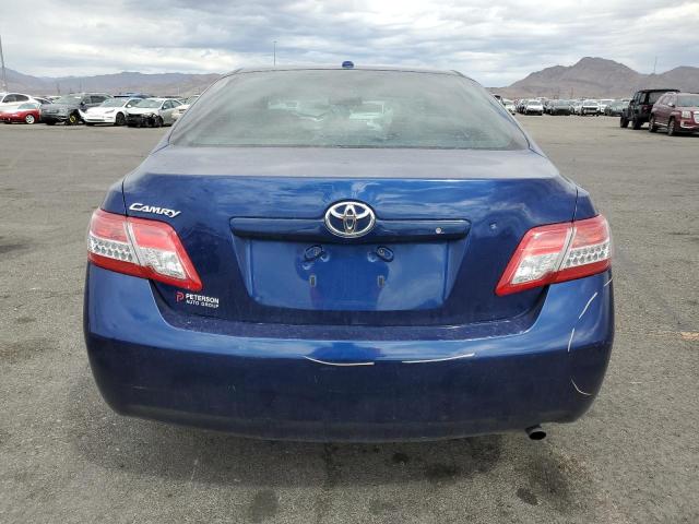 4T1BF3EK7BU735049 - 2011 TOYOTA CAMRY BASE BLUE photo 6
