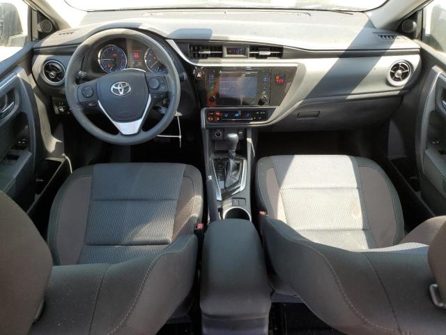 2T1BURHE9JC044068 - 2018 TOYOTA COROLLA L SILVER photo 8