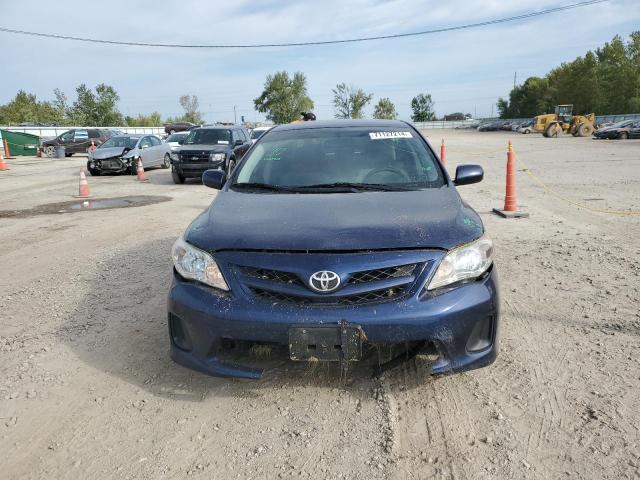 5YFBU4EE8CP048042 - 2012 TOYOTA COROLLA BASE BLUE photo 5