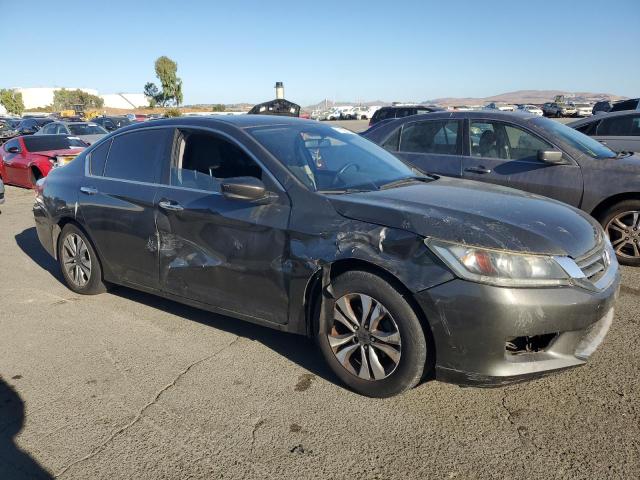 1HGCR2F38DA205387 - 2013 HONDA ACCORD LX GRAY photo 4