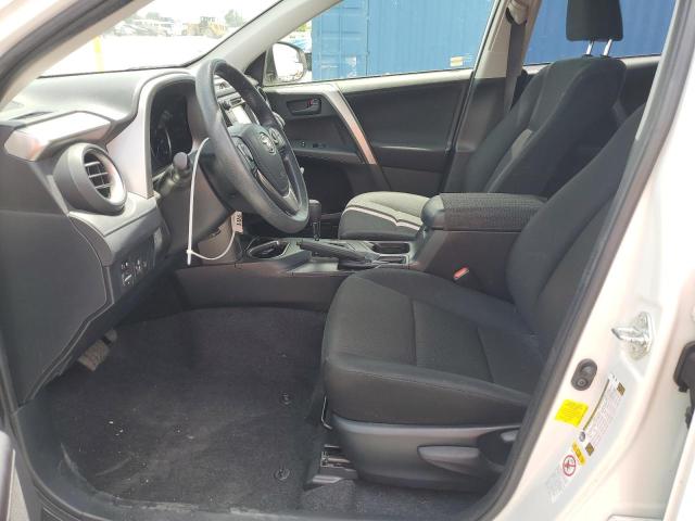 JTMZFREV0JJ179022 - 2018 TOYOTA RAV4 LE 白色 照片 7