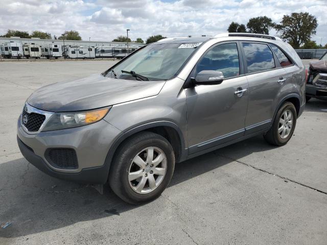 5XYKT4A26DG359201 - 2013 KIA SORENTO LX GRAY photo 1