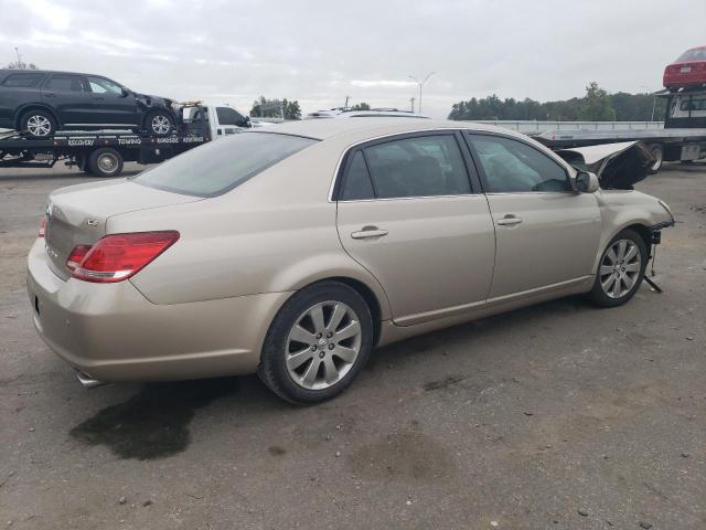 4T1BK36B65U015949 - 2005 TOYOTA AVALON XL GOLD photo 3