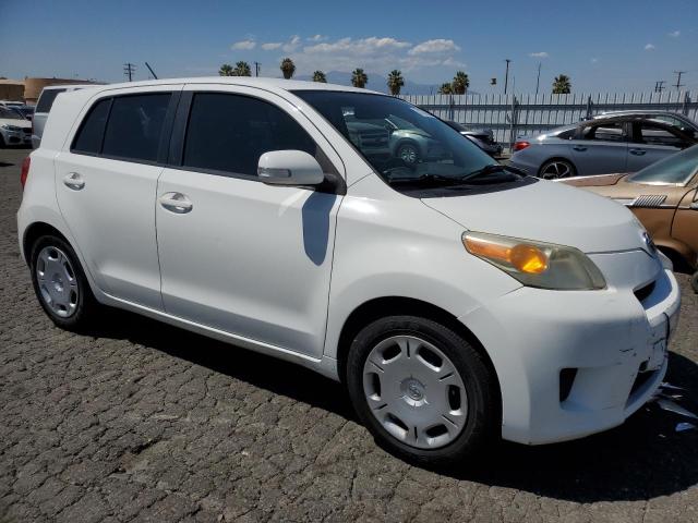 JTKKU4B41C1028451 - 2012 TOYOTA SCION XD 白色 照片 4