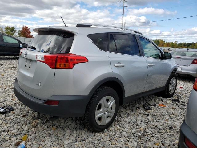 2T3BFREV4FW272667 - 2015 TOYOTA RAV4 LE SILVER photo 3