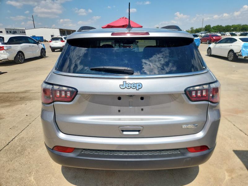 3C4NJCBB0KT614684 - 2019 JEEP COMPASS LATITUDE 银色 照片 6