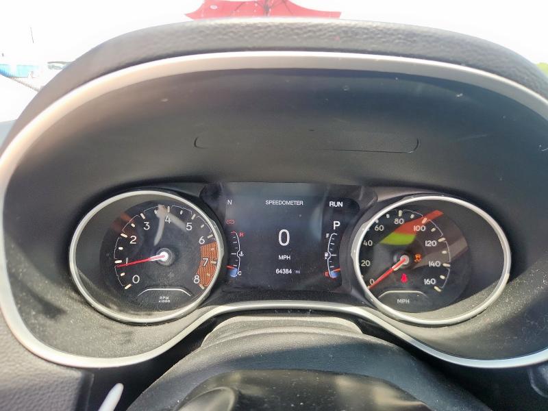 3C4NJCBB0KT614684 - 2019 JEEP COMPASS LATITUDE 银色 照片 9