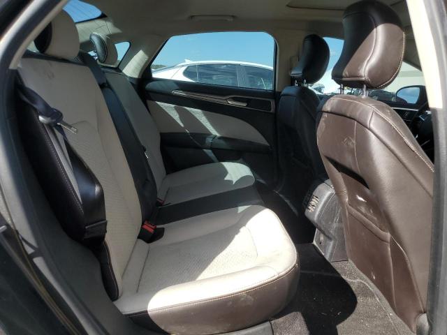 3FA6P0HD6KR119337 - 2019 FORD FUSION SE GRAY photo 10