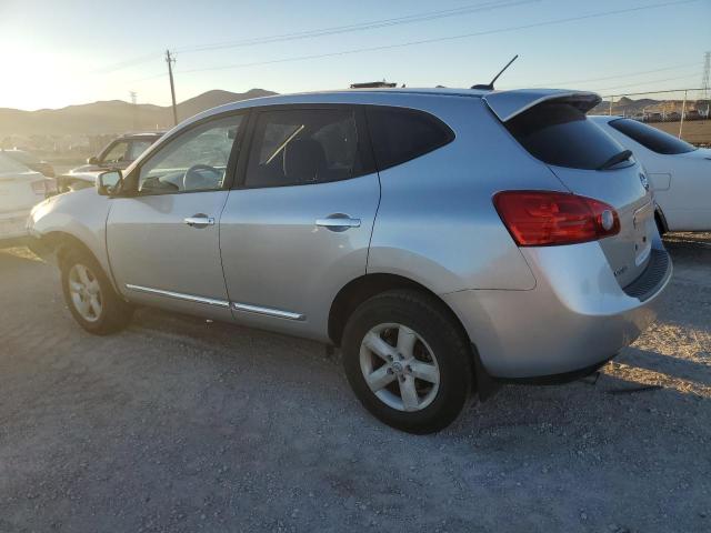 JN8AS5MT8DW504657 - 2013 NISSAN ROGUE S SILVER photo 2