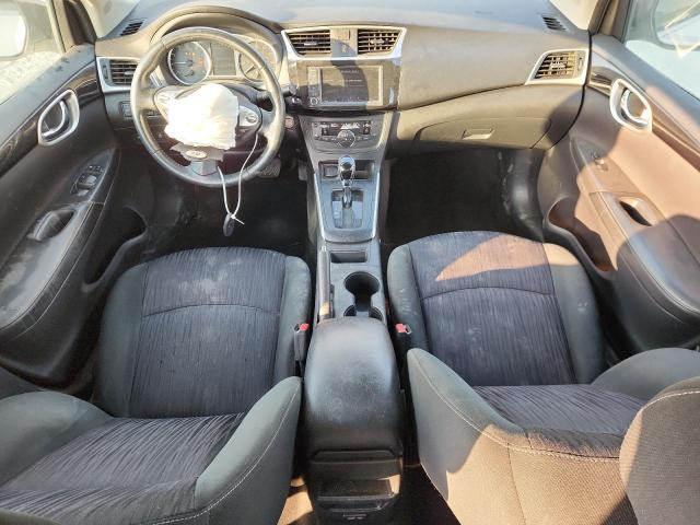 3N1AB7AP7KY310872 - 2019 NISSAN SENTRA S 白色 照片 8