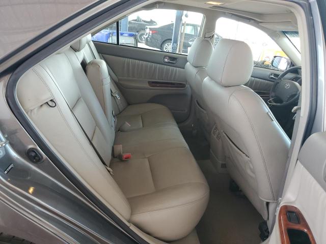 4T1BF30K85U607446 - 2005 TOYOTA CAMRY LE GRAY photo 10