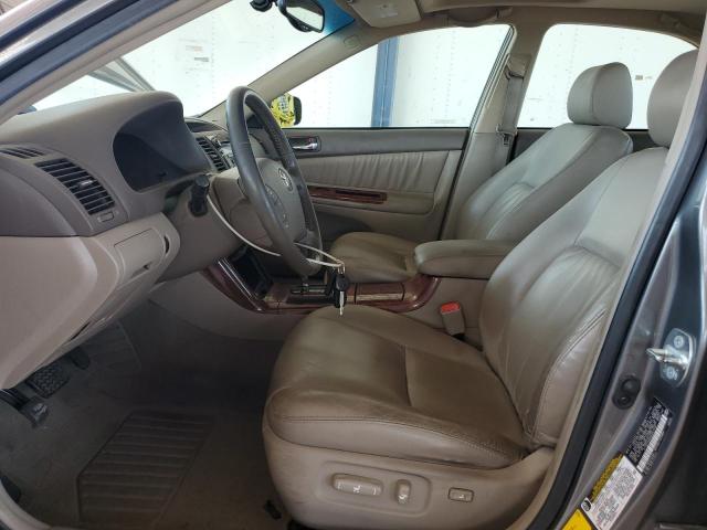 4T1BF30K85U607446 - 2005 TOYOTA CAMRY LE GRAY photo 7