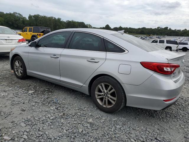 5NPE24AF8HH492771 - 2017 HYUNDAI SONATA SE SILVER photo 2