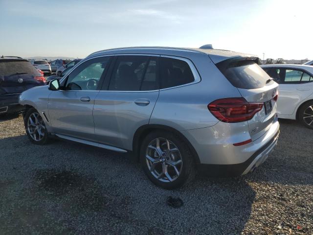 5UXTY5C0XM9D71555 - 2021 BMW X3 XDRIVE30I SILVER photo 2