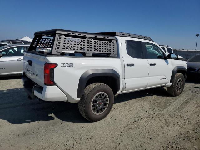 3TMLB5JN4RM050957 - 2024 TOYOTA TACOMA DOUBLE CAB თეთრი ფოტო 3