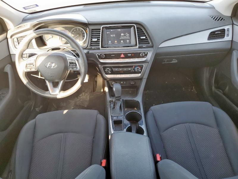 5NPE24AF6JH618972 - 2018 HYUNDAI SONATA SE Qara foto 8