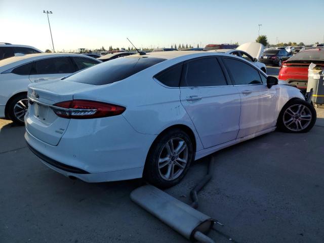 3FA6P0HD5JR205074 - 2018 FORD FUSION SE WHITE photo 3