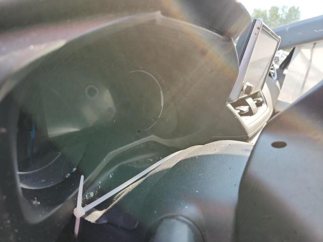 4T3RWRFV4RU124956 - 2024 TOYOTA RAV4 XLE SILVER photo 9