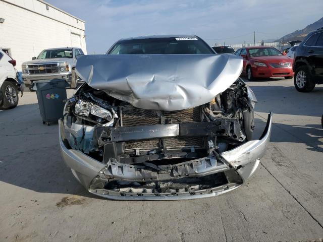 4T1BF1FK6GU253943 - 2016 TOYOTA CAMRY LE SILVER photo 5