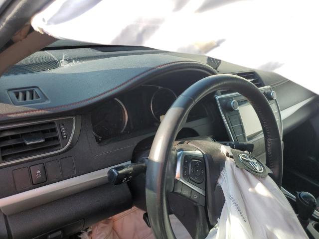 4T1BF1FK6GU253943 - 2016 TOYOTA CAMRY LE SILVER photo 9