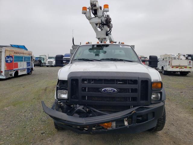 1FD4F47Y78EC32446 - 2008 FORD F450 SUPER DUTY WHITE photo 5