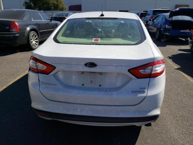 3FA6P0LU8DR184474 - 2013 FORD FUSION SE HYBRID WHITE photo 6