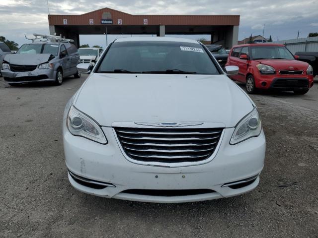 1C3CCBCGXDN528778 - 2013 CHRYSLER 200 LIMITED WHITE photo 5