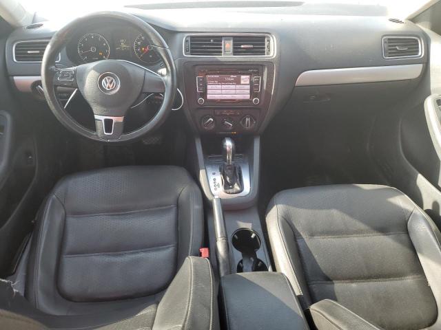 3VWDX7AJ8DM353664 - 2013 VOLKSWAGEN JETTA SE SILVER photo 8