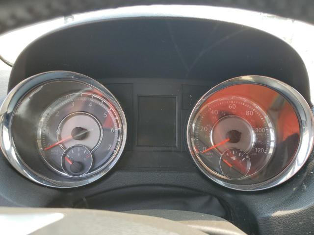 2A4RR8DG3BR796894 - 2011 CHRYSLER TOWN & COU TOURING L SILVER photo 9