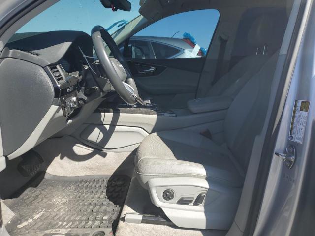 WA1VAAF7XKD035079 - 2019 AUDI Q7 PRESTIGE SILVER photo 7