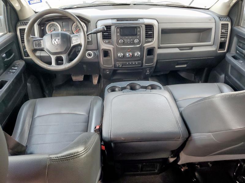 3C6UR5CL2JG283452 - 2018 RAM 2500 ST WHITE photo 8