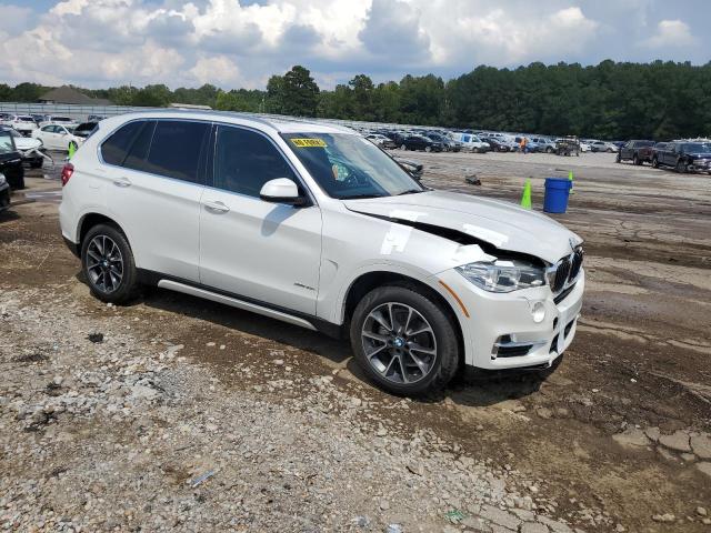 5UXKR0C50H0U52823 - 2017 BMW X5 XDRIVE35I WHITE photo 4
