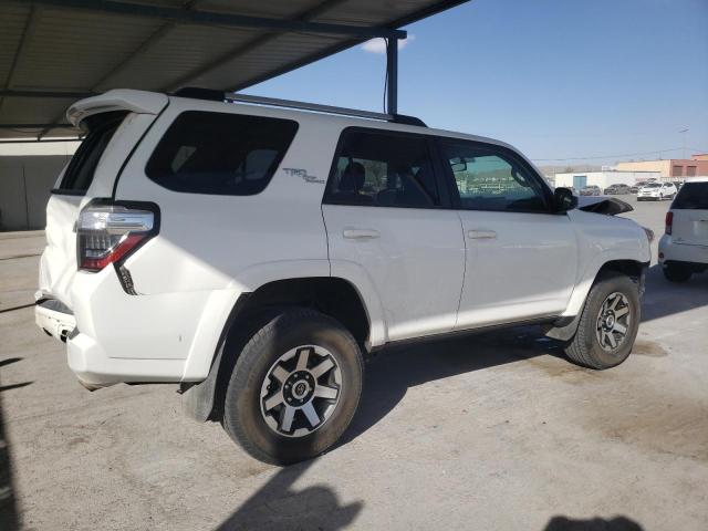 JTEBU5JR4J5558506 - 2018 TOYOTA 4RUNNER SR5/SR5 PREMIUM 白色 照片 3