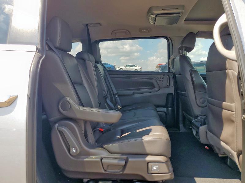 5FNRL6H73JB108442 - 2018 HONDA ODYSSEY EXL ვერცხლისფერი ფოტო 11