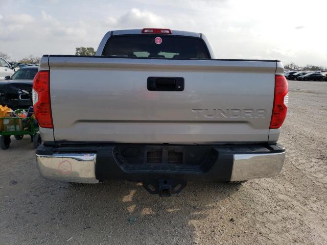 5TFEM5F14FX094908 - 2015 TOYOTA TUNDRA CREWMAX SR5 SILVER photo 6