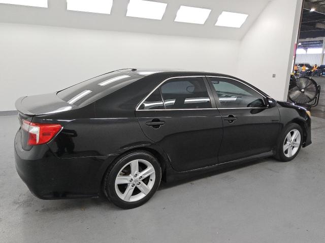 4T1BF1FK3DU688575 - 2013 TOYOTA CAMRY L 黑色 照片 3