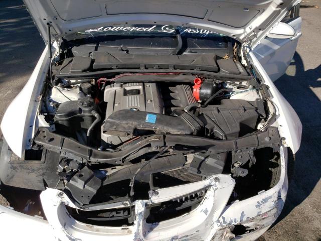 WBAVB17546NK38014 - 2006 BMW 325 I AUTOMATIC WHITE photo 11