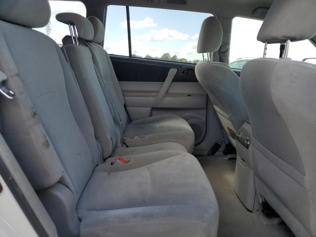 5TDZK3EH9AS010364 - 2010 TOYOTA HIGHLANDER WHITE photo 11