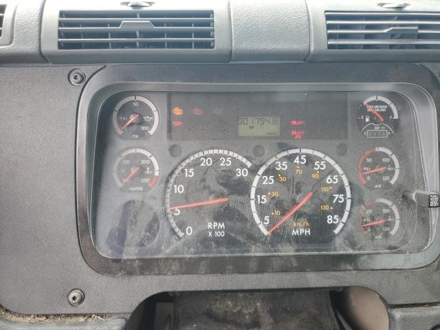 1FUBGEDVXFLGH4744 - 2015 FREIGHTLINER CASCADIA 1 WHITE photo 8