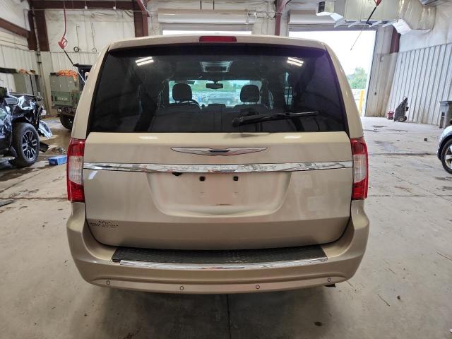 2C4RC1CG3DR590218 - 2013 CHRYSLER TOWN & COU TOURING L GOLD photo 6