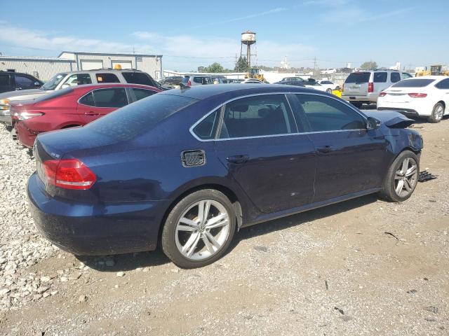 1VWBN7A32EC026324 - 2014 VOLKSWAGEN PASSAT SE BLUE photo 3