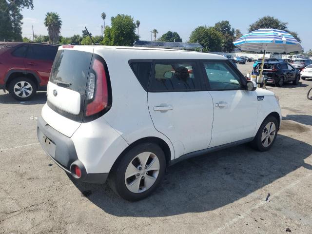 KNDJN2A23G7264431 - 2016 KIA SOUL WHITE photo 3