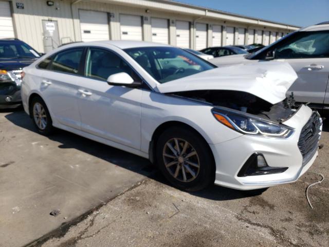 5NPE24AF3JH720410 - 2018 HYUNDAI SONATA SE WHITE photo 4