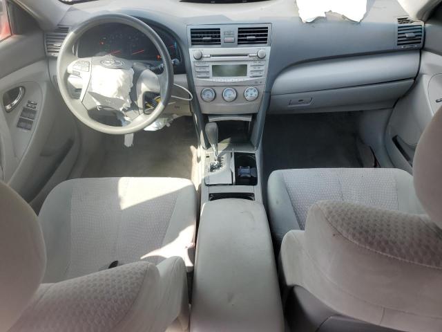 JTNBF3EK8A3001413 - 2010 TOYOTA CAMRY BASE RED photo 8